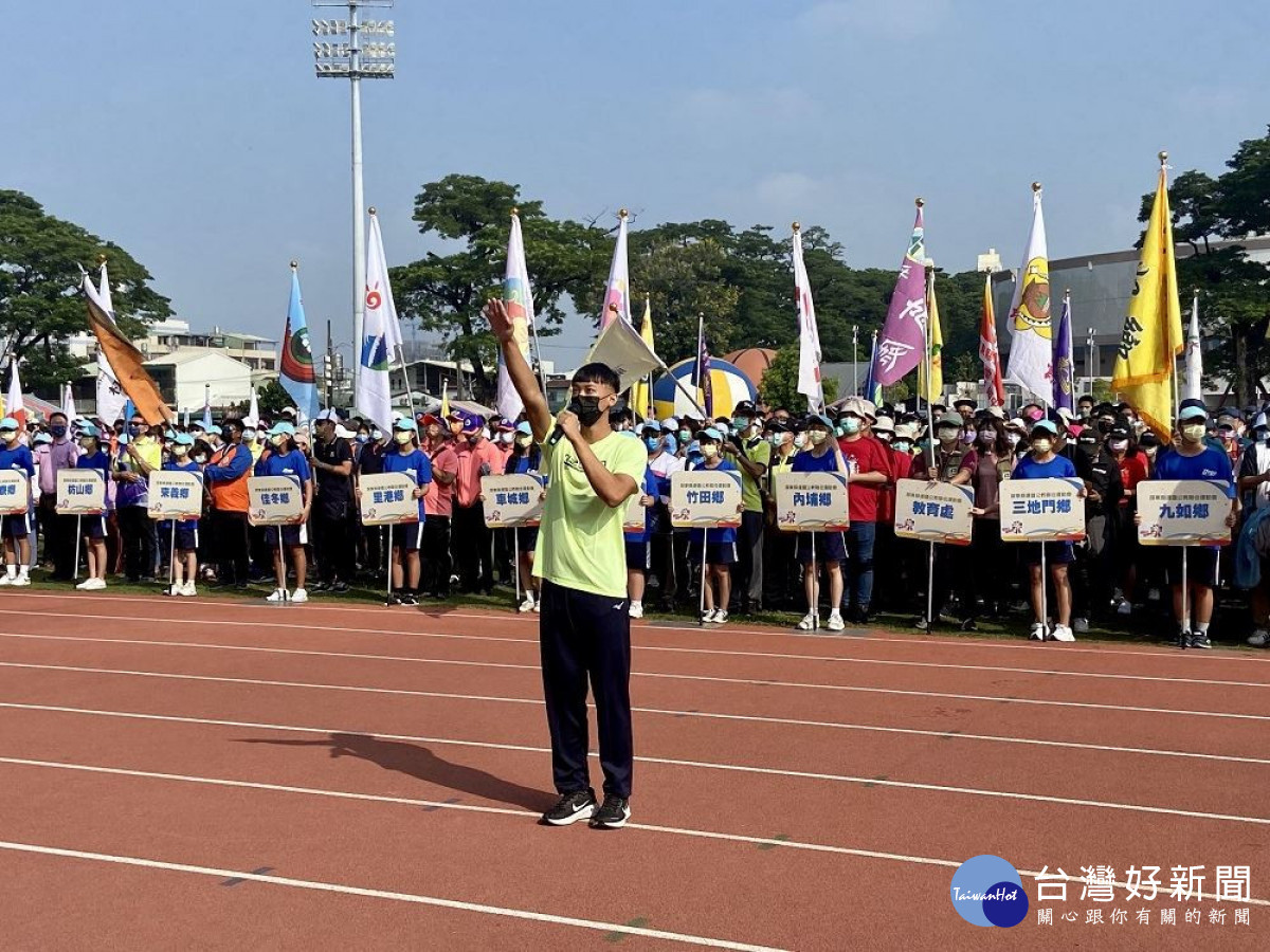 屏實力、綻夢想　屏東縣運暨公教聯合運動會熱鬧開幕