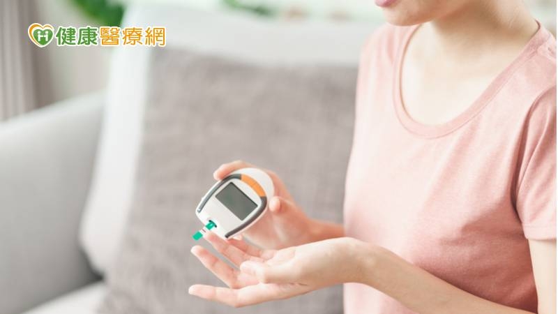自我血糖監測仍控制不佳? 專家揭「控糖新助力」