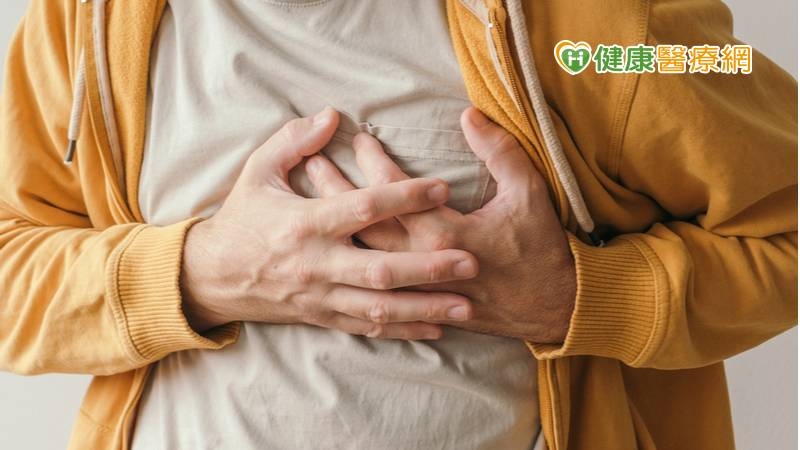 中年婦胸痛多日 就醫檢查竟是「主動脈剝離」險喪命