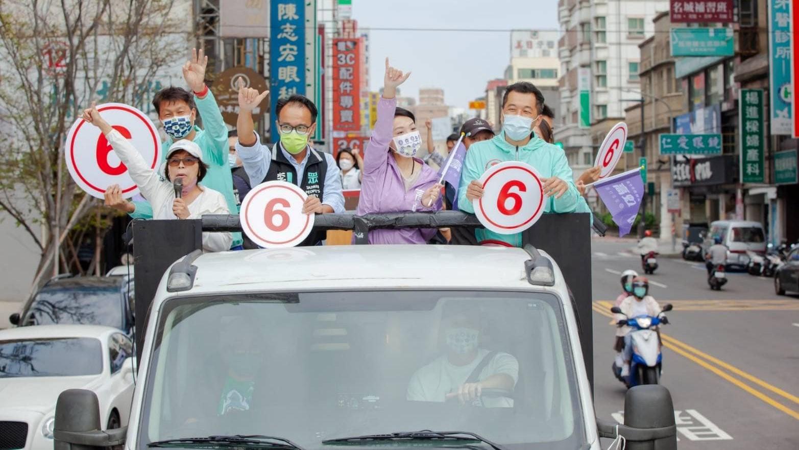 高虹安近日陷入涉詐助理費、要求回捐薪水等風暴。翻攝高虹安臉書