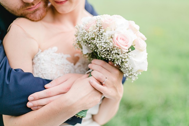 bride-g44ea6e7e7_640.jpg