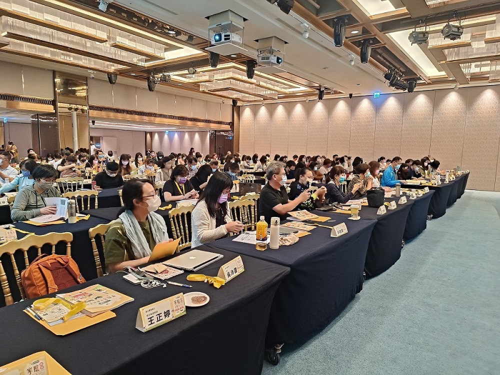 強化親師溝通與家庭聯繫 建置學校家庭教育優質支持系統
