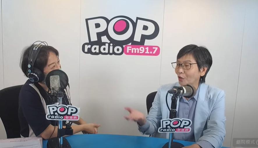 蔡壁如（右）18日接受邱明玉專訪。翻攝《POP搶先爆》