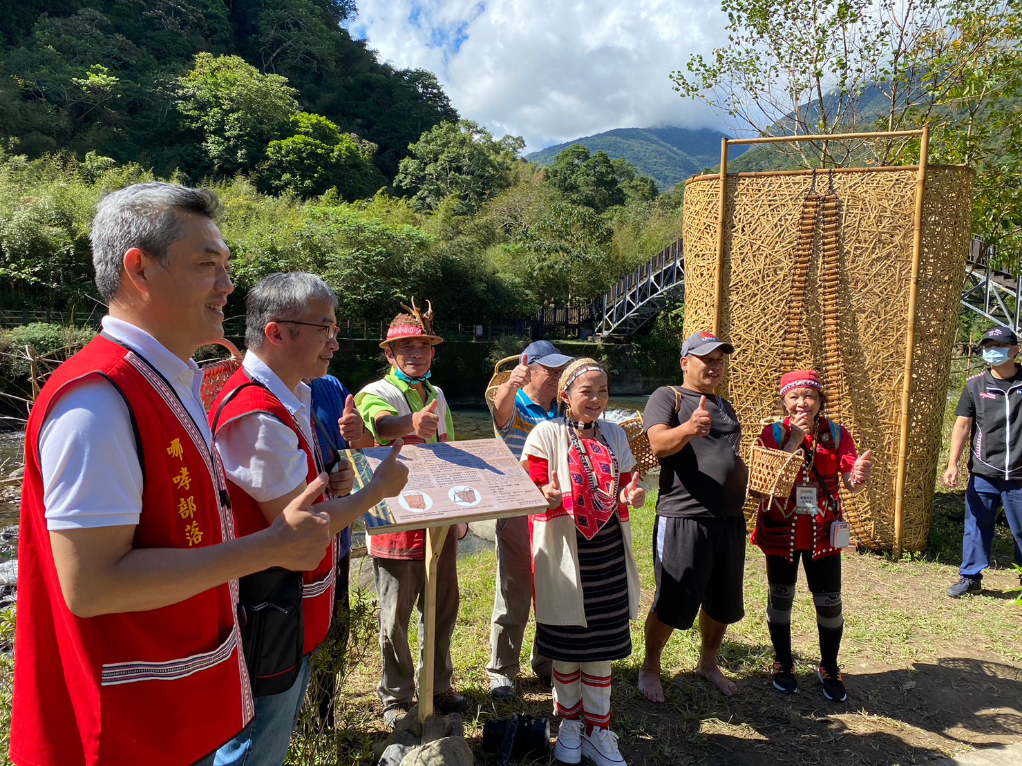 Kiri(背簍)揭牌儀式於德拉楠蝴蝶公園圓滿成功(圖新北市原住民族行政局提供)