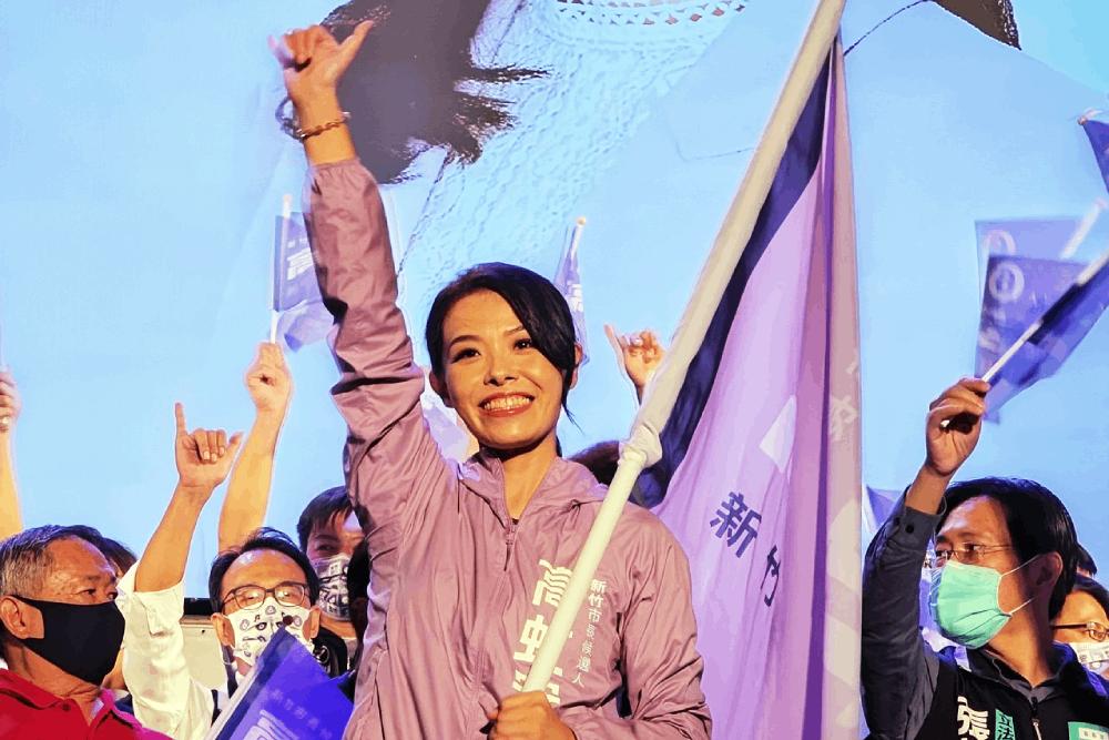 大咖雲集推薦高虹安!柯文哲:市長最好人選 宣明智:很優秀很能幹 23 高虹安舉大旗氣勢如虹
