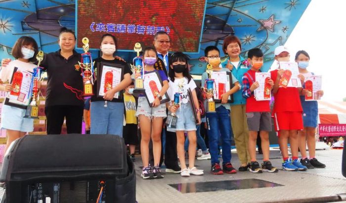 大林聖賢宮聖賢忠義慈善會舉辦冬令救濟 宗教之美繪畫比賽頒獎典禮