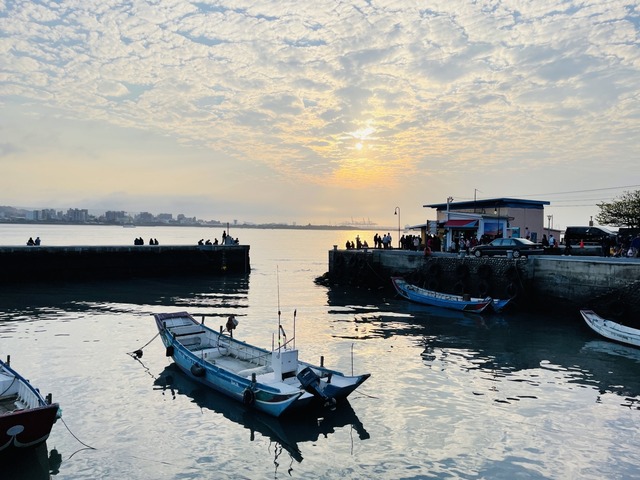 圖1_淡水第一漁港白日景色 (1).jpg