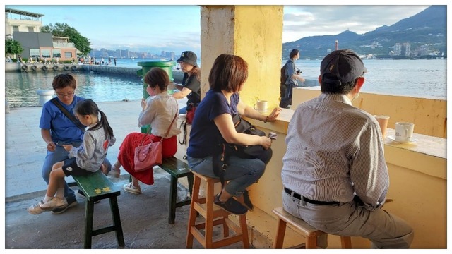 圖14_舊水塔基座下方空間嘗飲品觀美景(陳耀旭館長提供) (1).jpg