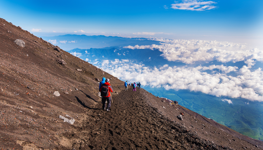 攀登富士山