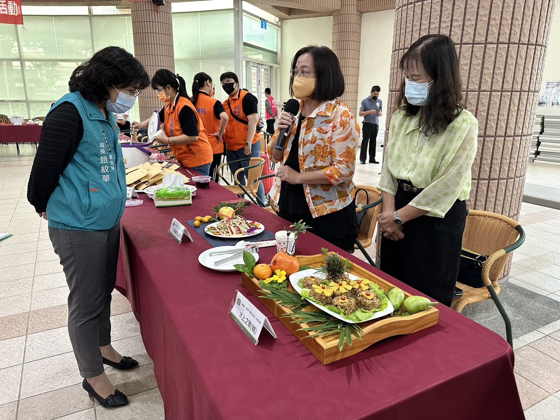 嘉義縣衛生局「養肌手路菜」評選 阿嬤展身手秀廚藝大車拼