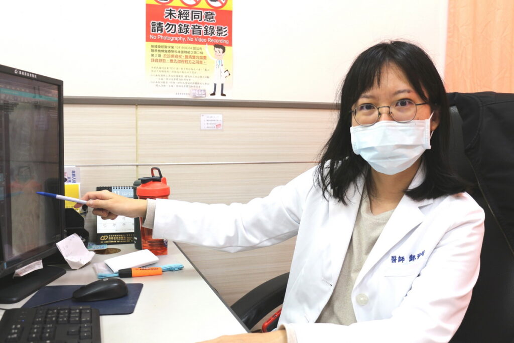骨鬆中心副主任、家醫科醫師鄭雅綺說明骨質疏鬆應注意飲食及適當運動