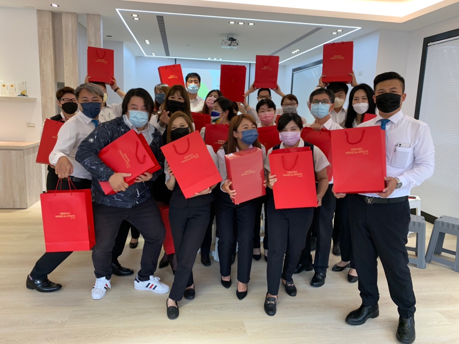 選對品牌!杜文29歲創業台慶不動產 靠聯賣累積1.6億元業績 47 匯流新聞網CNEWS資料照195221122a04