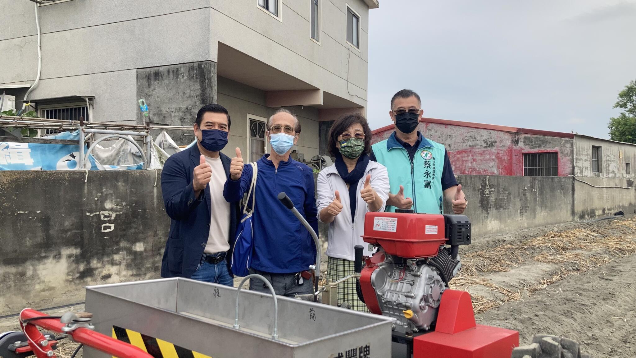 【蔡永富專訪2-2】推永續漁電共生 注重青年返鄉就業與創業 16 民進黨雲林縣候選人蔡永富 1 2