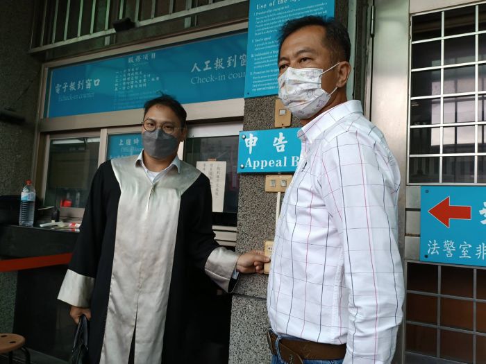 政見會出現婦人手捧亡夫遺照 賴志銘控告大村鄉長游盛違反選罷法等罪