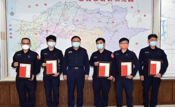 選務雖繁忙嘉縣警仍勤於為民服務　警長今表揚5件5人優良員警