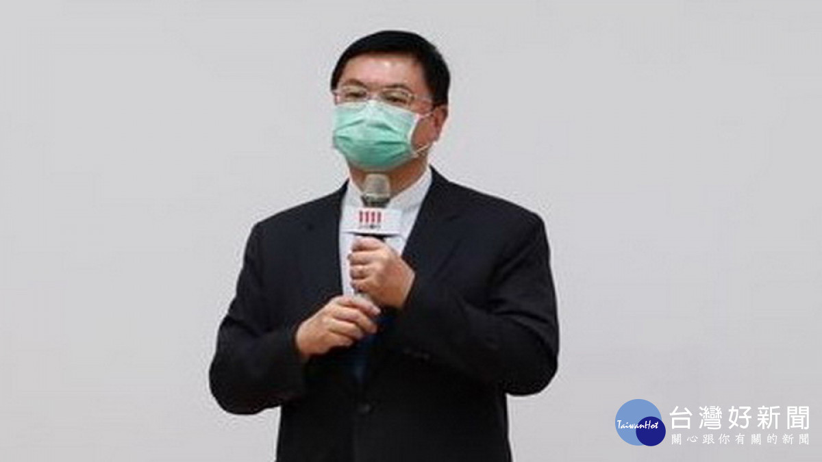 ▲高雄市副市長羅達生受邀出席「台灣產業黃金十年」系列論壇，希望高雄學子能為高雄貢獻所長。（圖／記者 許高祥 翻攝）
