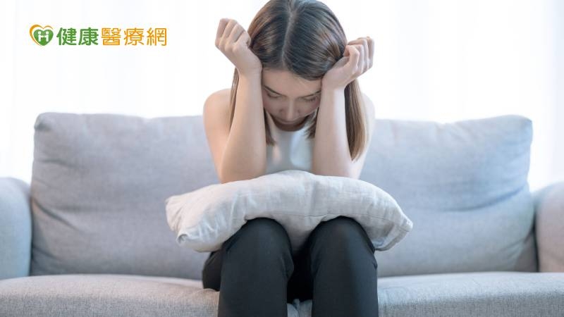 不碰也痛!就是痛! 研究:杏仁核越小感覺越痛