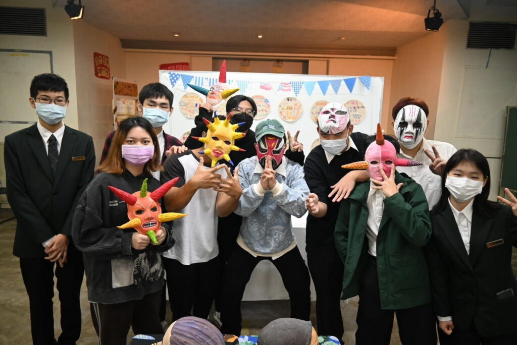 「2022波多黎各國際週PROM!」為開平餐飲國際部學生跨年級合作專案,將校園打造成充滿拉美風情的場域,讓參展者如同置身波多黎各。開平餐飲學校/提供
