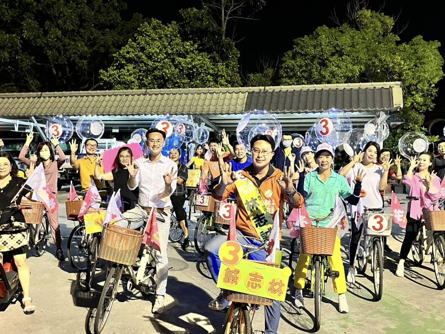 選前之夜/國務青全台跑宣傳18歲公民權 21名青年挺陳時中 34 民主進步黨青年發展部主任蔡沐霖