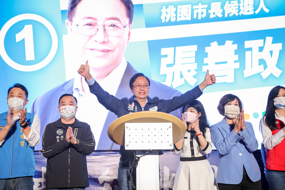 【有影】選舉開票/張善政大勝:隱性選民被誠意打動 18 桃園市長當選人張善政26日受訪表示,他得票是因為隱性選民被誠意打動。