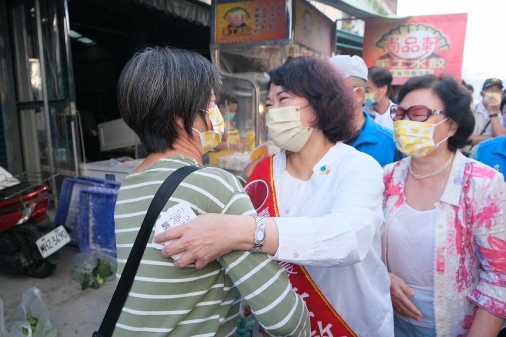 黃敏惠一步一腳印繼續拼嘉義
