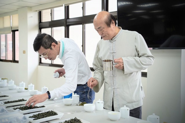 三峽碧螺春冬季評鑑評審品評.jpg