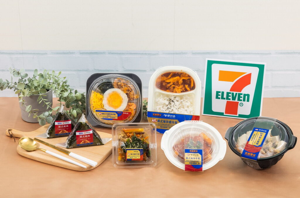 7-ELEVEN「星級饗宴」自11月30日起聯手在首爾擁有40多年歷史、並有著最正宗韓國料理美名的「三元花園韓式餐廳（Samwon Garden）」共同開發6款原汁原味的韓式料理，從道地小菜到豐盛鍋物均變身超商鮮食