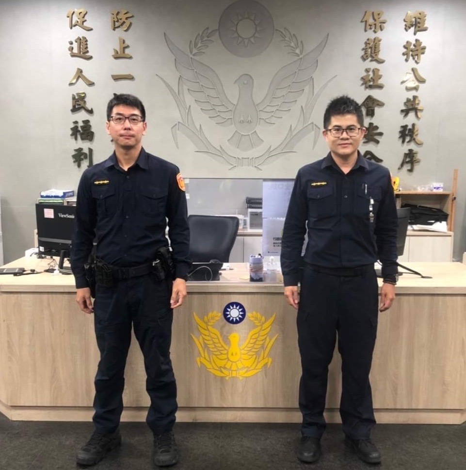 士林分局社子派出所警員鄭玉杰、陳光晧等2員開導離家國小兒童