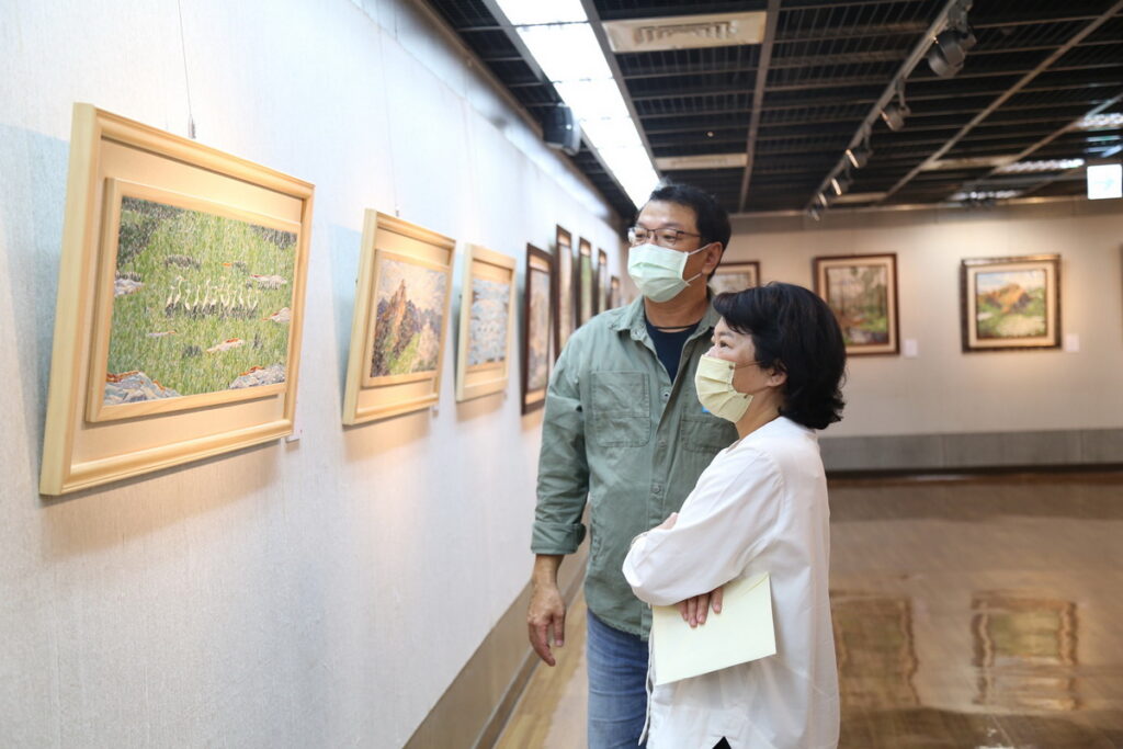 參展