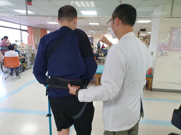 為恭急性後期照顧 助中風病人重返生活自理