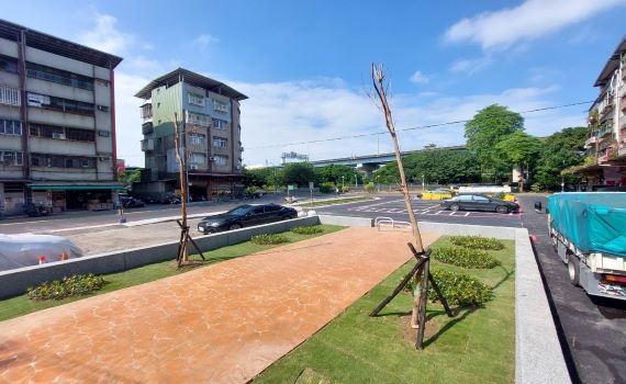 三重仁愛街煥然一新 土地活化再添一椿
