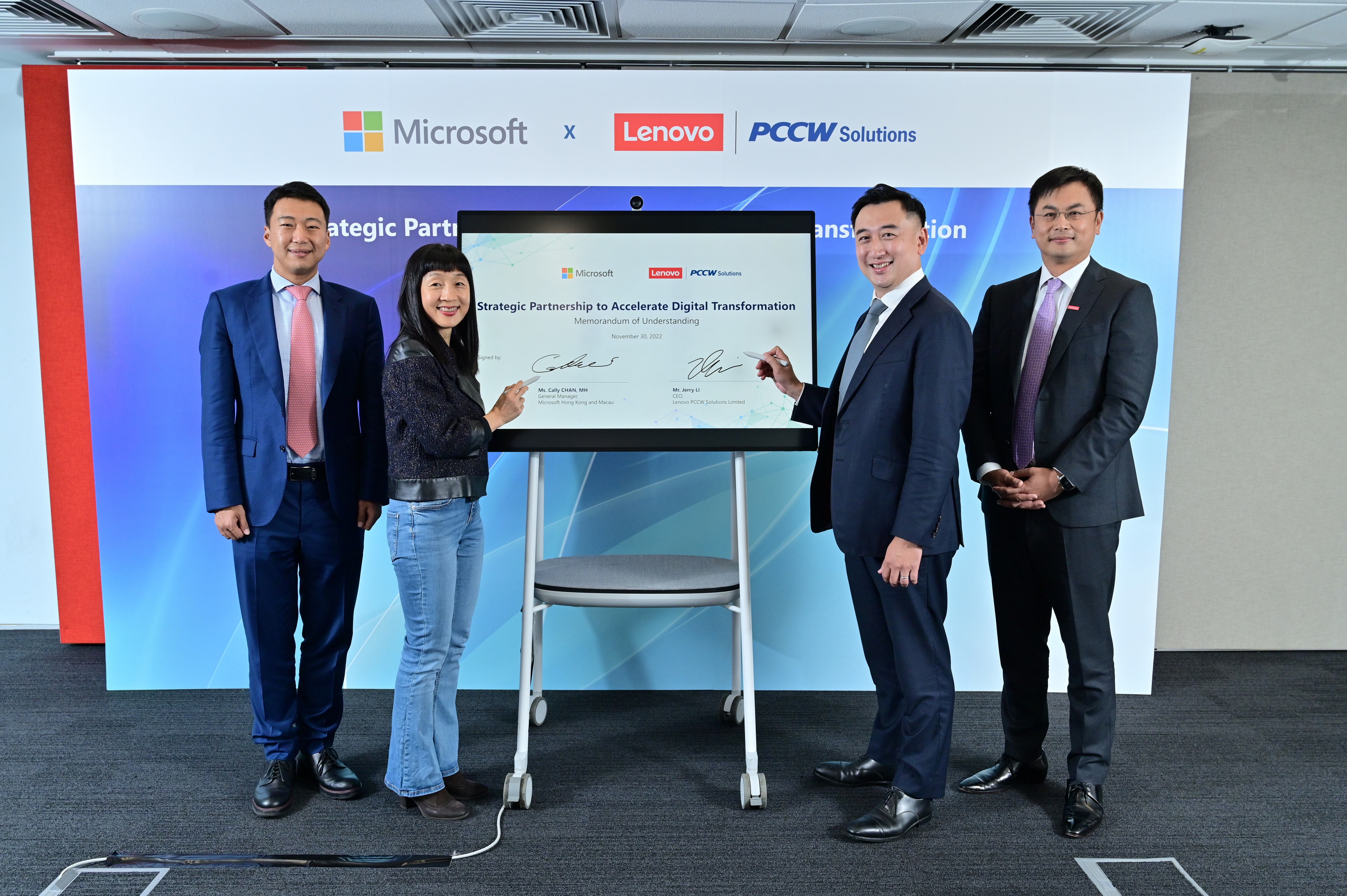 Microsoft 香港與聯想電訊盈科企業方案推動香港雲端創新及應用