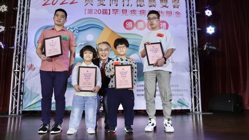 罕病羽球選手打破台灣記錄 海外征戰獲金牌