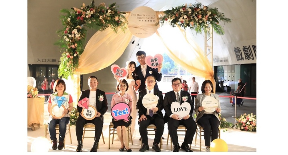 高市111年市民集團婚禮 搭設VR虛擬實境攝影棚 創國內集體婚禮首例