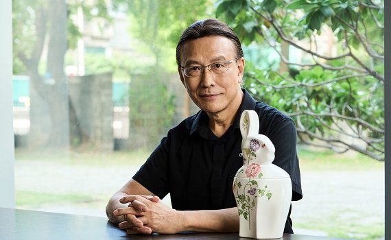 禮坊攜手王俠軍推出「兔年瓷器藝術禮盒」 年節禮展現新生活美學