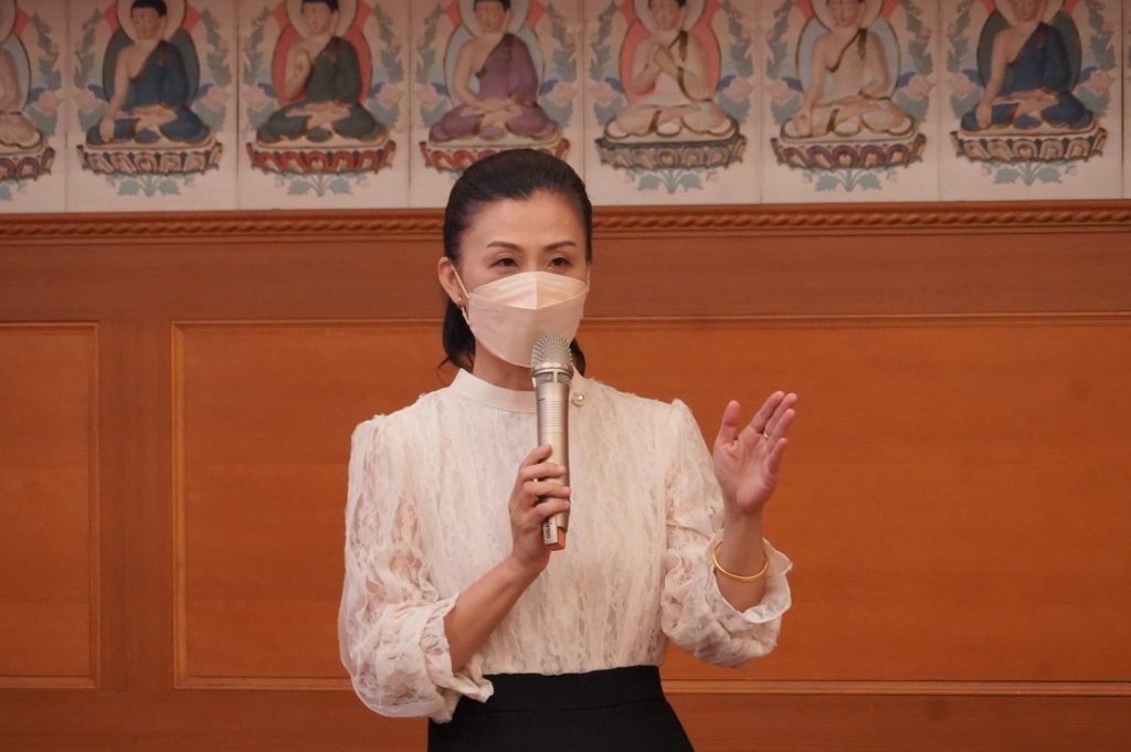 小甜甜音樂藝術製作團隊總監田宜歆統擔任本次音樂會統籌策劃,讓正能量與妙音善法結合,成就這場既跨界又有創意的活動。