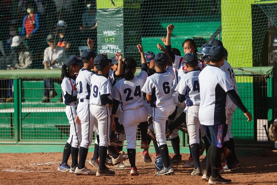 U12壘球世界盃 在台中 中華隊首戰旗開得勝