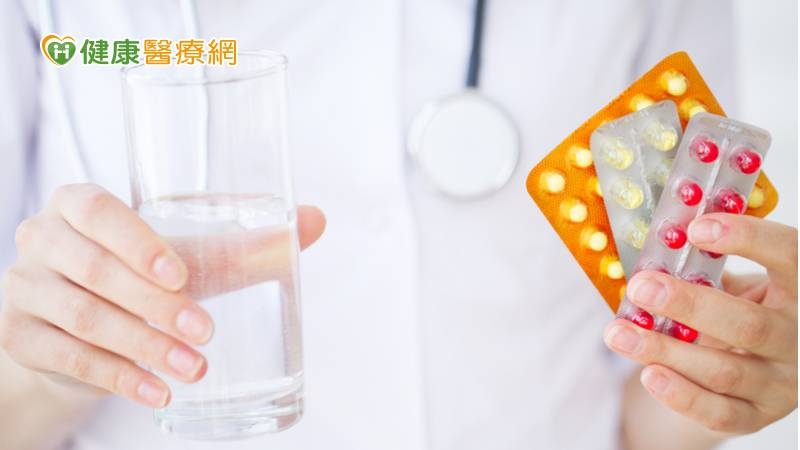 過敏服用抗組織胺緩解 「8類人」最好先問醫師