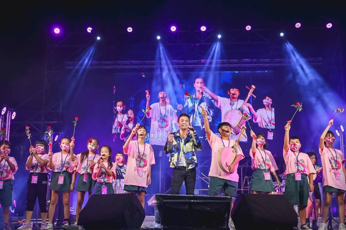 屏東半島歌謠祭榮獲「2022 Taiwan Design Best 100」/波新聞