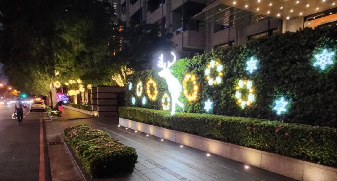 點亮台中夜空! 中市府開放行道樹免費懸掛燈飾