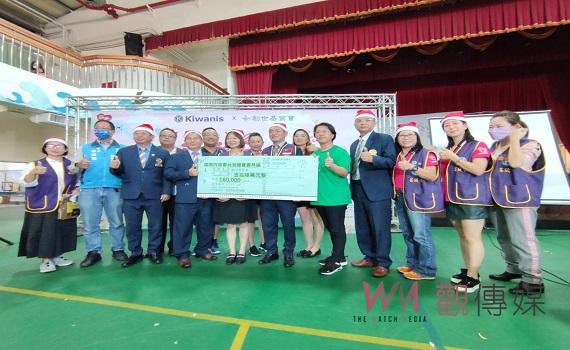 同濟會愛心兔流體彩繪 助雲林弱勢兒童及植物人家庭
