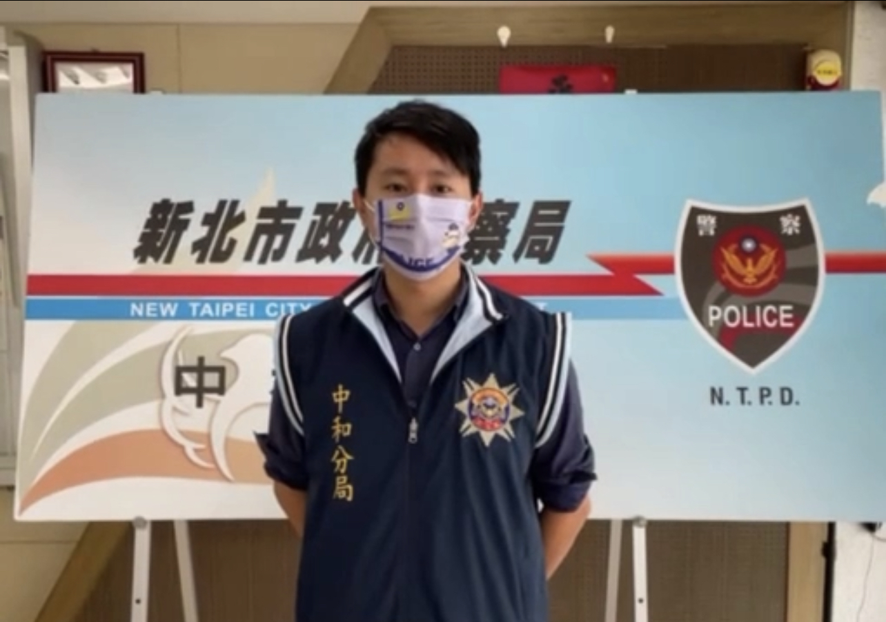 中和分局偵查隊副隊長田啟廷說明案情。(記者徐煜勝翻攝)