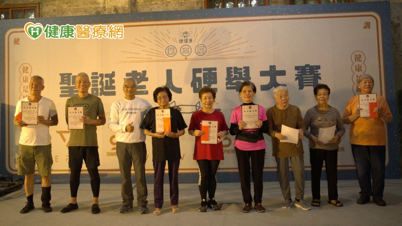 長輩們以自身經驗鼓勵大家,活到老、動到老,才能健健康康。