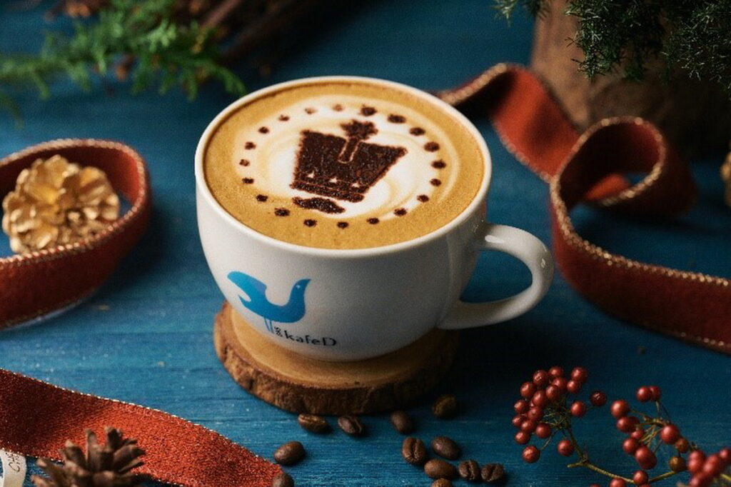 kafeD推出聖誕限定飲品:「Nutcracker chestnut pomelo latte 胡桃鉗栗子柚香拿鐵」,定價新台幣 200 元