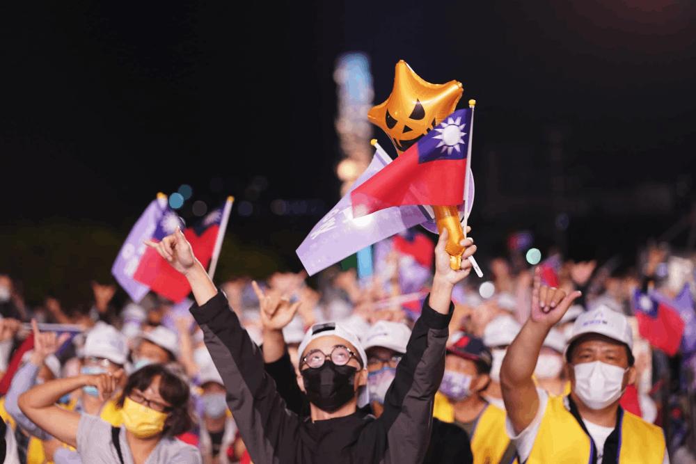 熱情的支持民眾