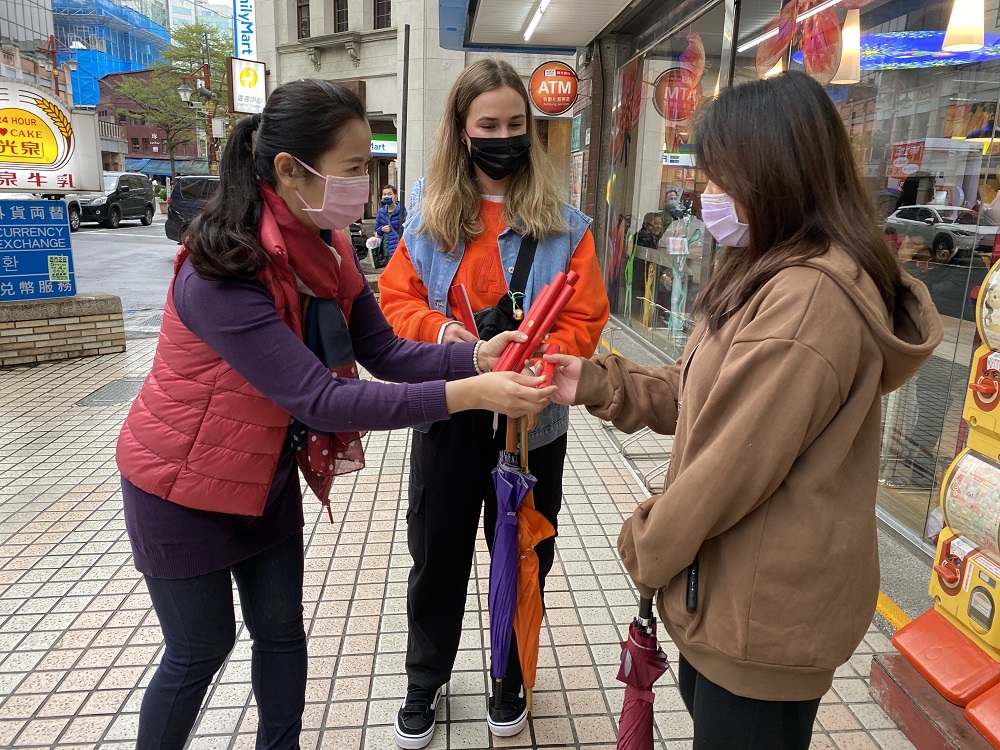 心道法師題智透太平德貫乾坤 靈鷲山兔年春聯免費送 69 20221214543