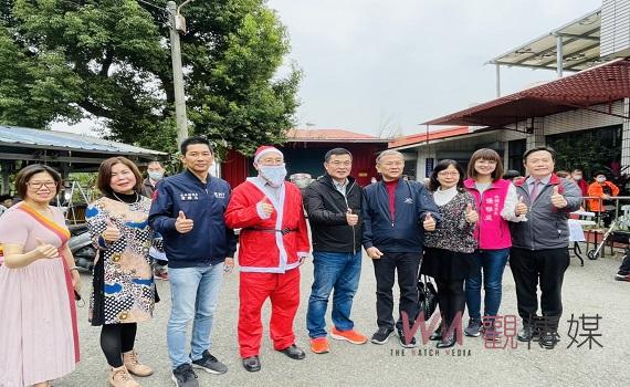 歡樂聖誕節 環球科技大學與林頭社區發展協會舉辦聖誕老人趴
