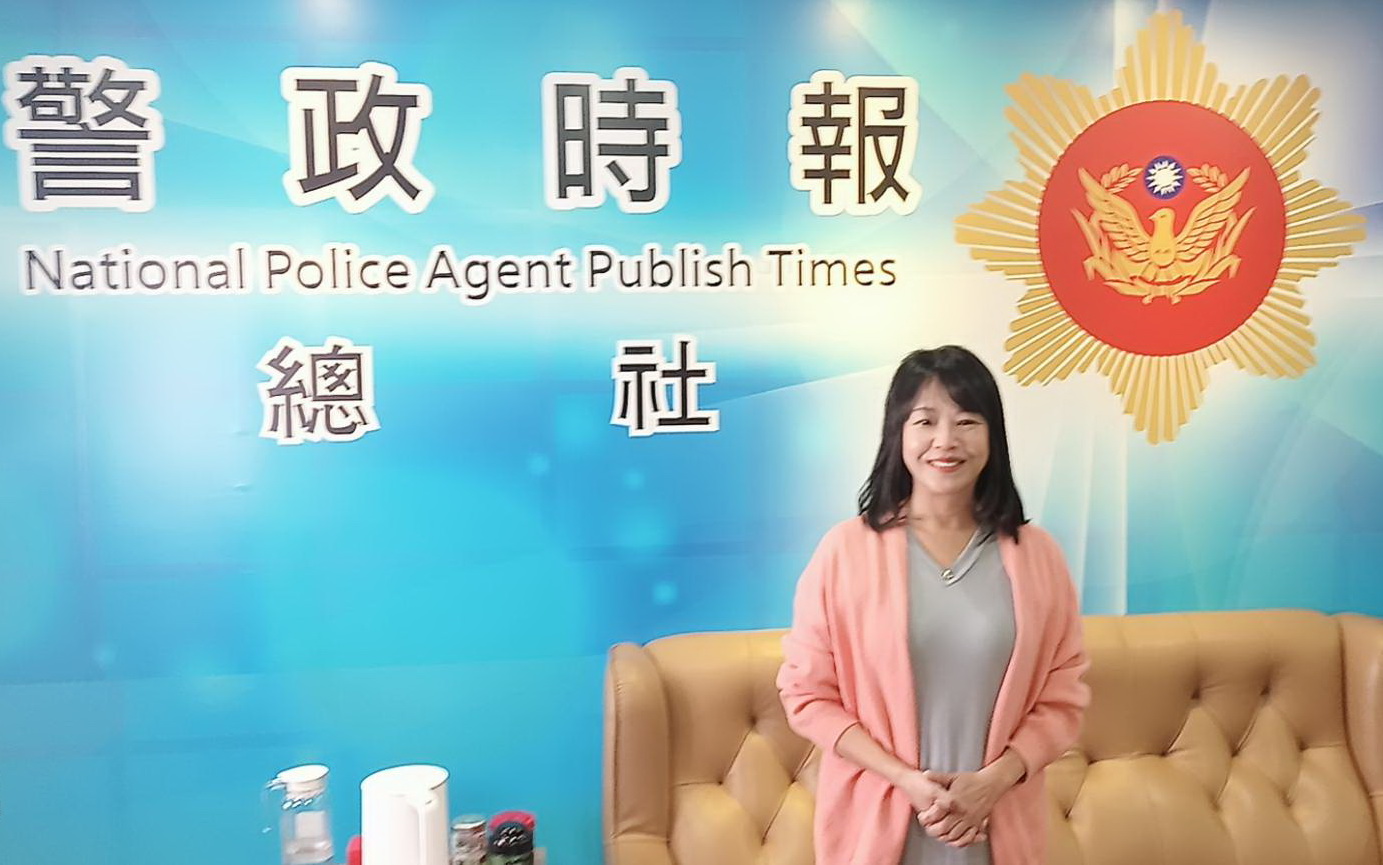 知名命理老師汪心茹從小就跟佛法相當有緣,5、6歲就跟著外婆每天吃早齋。(記者包克明攝)