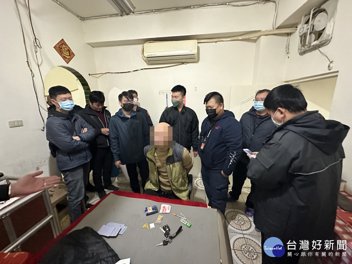 中壢銀樓搶案39歲搶匪落網，狡猾搶匪逃4小時落網。