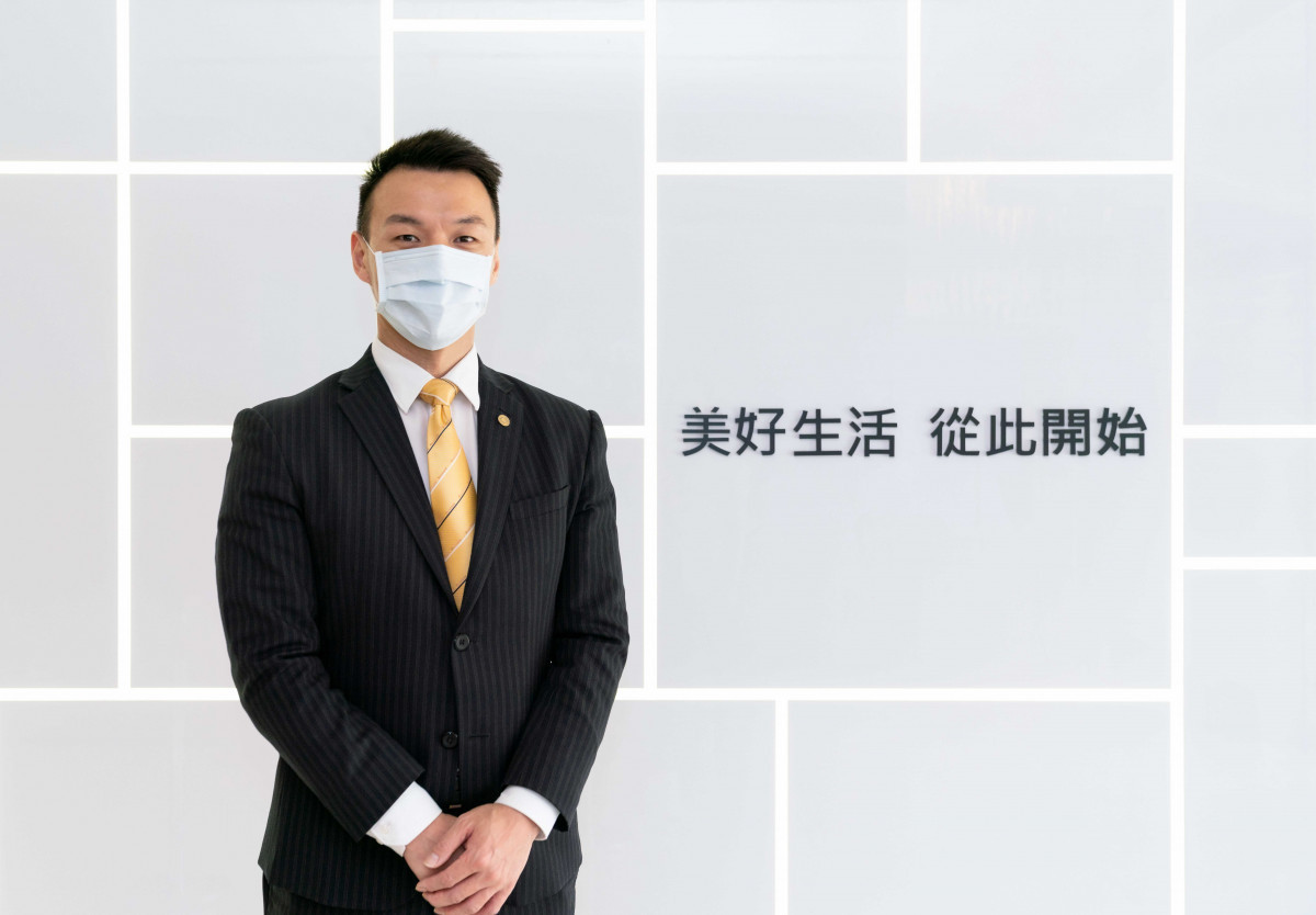 永慶房屋人資部協理塗振宏表示,永慶房屋憑藉著良好的薪獎福利、師徒制和團隊合作精神,締造員工超高滿意度。